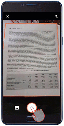 Abbildung eines Android-Smartphones, auf dem ein Bildausschnitt festgelegt und Daten in einer Excel-Tabelle erfasst werden