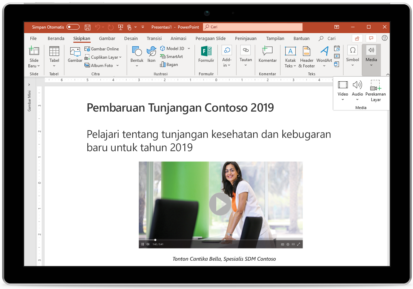 Gambar tablet menampilkan slide PowerPoint.