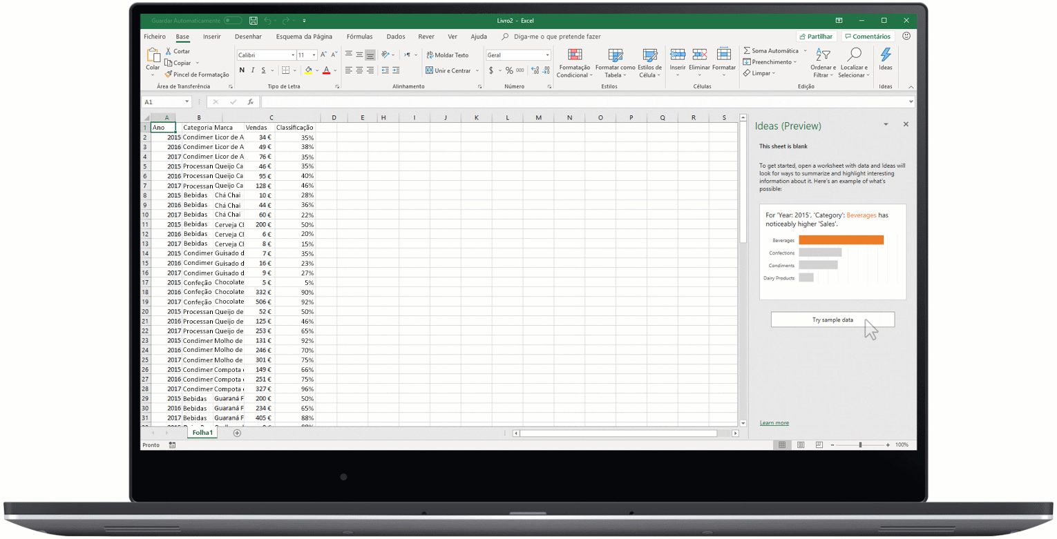 Imagem animada a mostrar a funcionalidade Ideias no Excel.