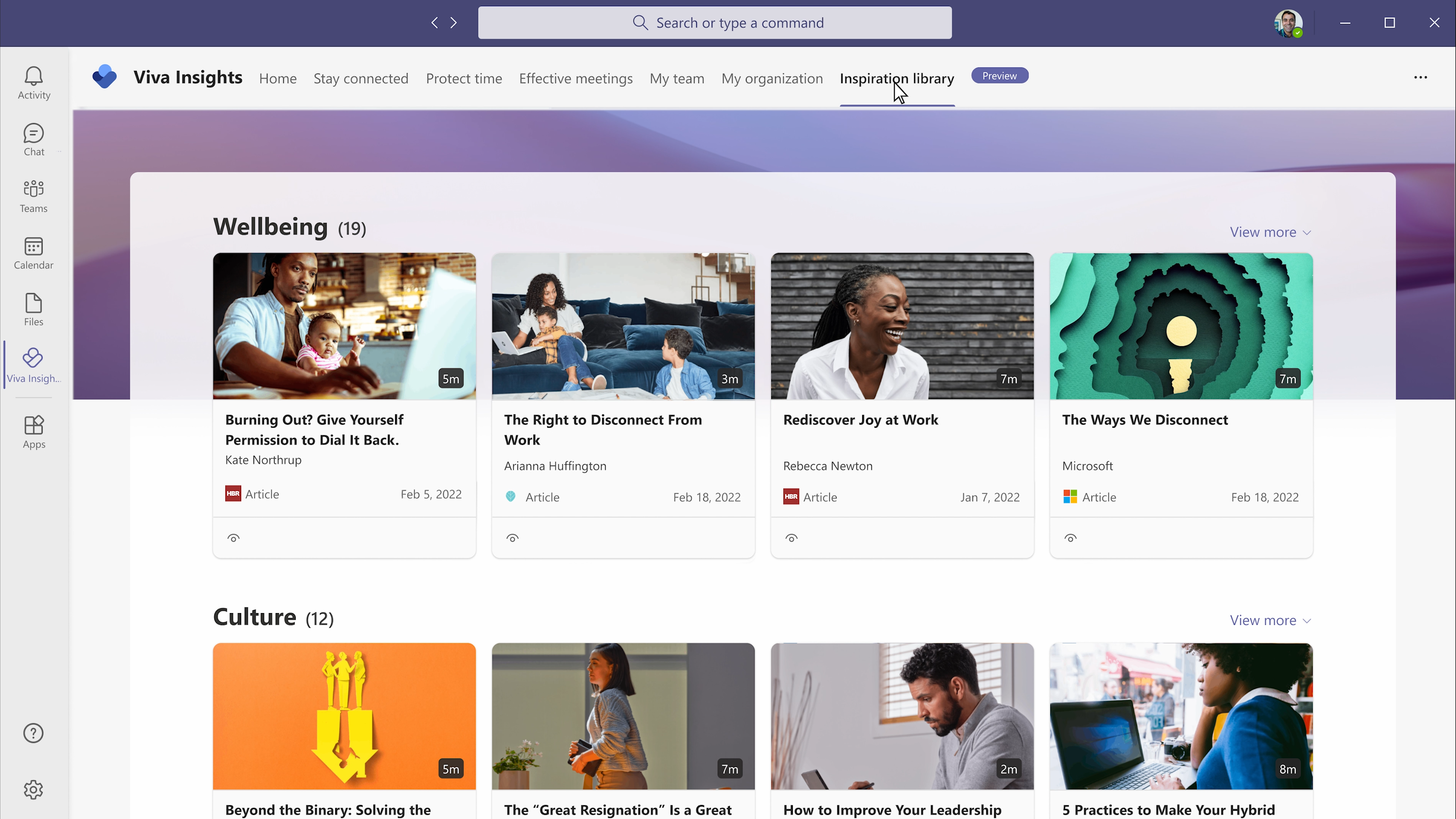 Библиотеката за вдъхновение, налична в предварителен преглед чрез приложението „Прозрения на Viva“ в Teams, помага на клиентите да превърнат прозренията в действие с достъп до напредничави идеи.