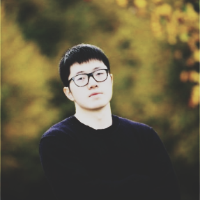Portrait of Aaron Zhao