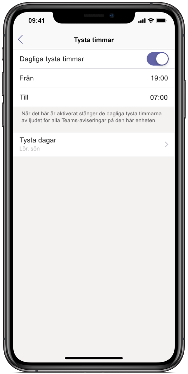 Bild på en telefonskärm som visar Microsoft Teams med Tysta timmar inställt på kl. 19 till kl. 7.